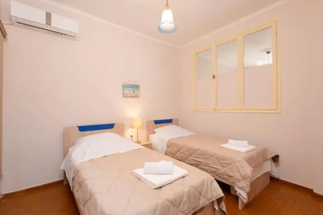 Private Pristine Balcony Home- Heart Of The Center Salonic Exterior foto