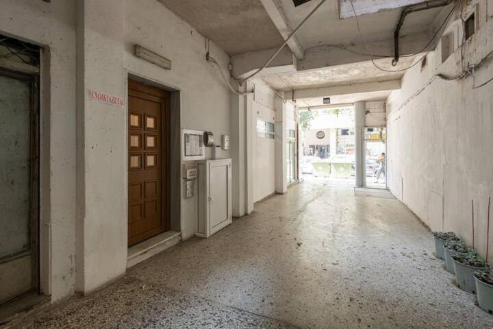 Private Pristine Balcony Home- Heart Of The Center Salonic Exterior foto